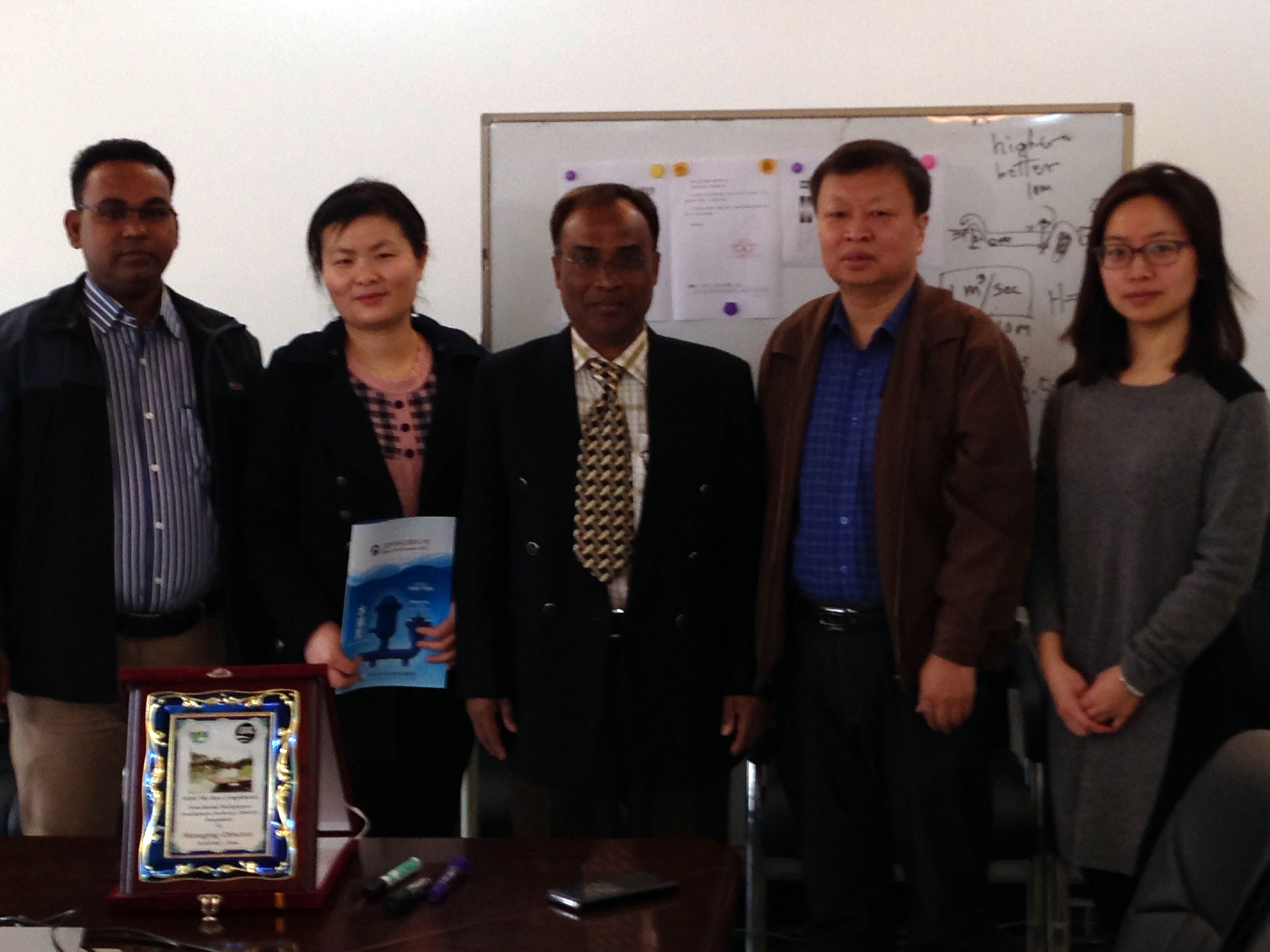 孟加拉農(nóng)業(yè)部來(lái)中水科訪問(wèn)考察